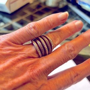Brighton’s original Neptune’s Rings ring with 3 rows Swarovski crystals